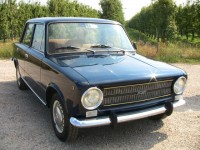 FIAT-124 Berlina nera FIAT-124 Berlina nera